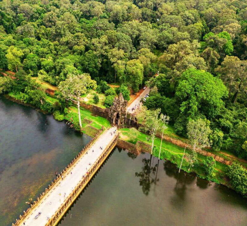 3-day-authentic-angkor-experience-and-floating-community