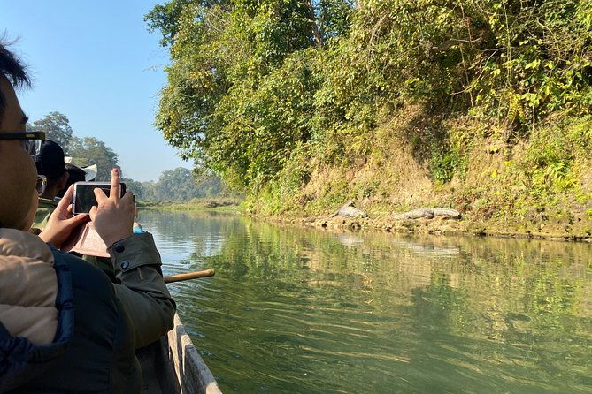3 Nights 4 Days Comfortable Chitwan Safari Tour - Transportation and Group Size