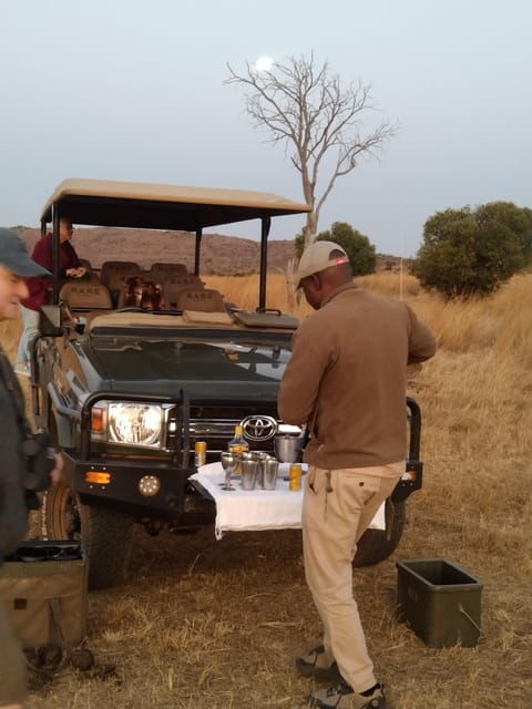 5-days-4-nights-safari-tour-in-madikwe-and-pilanersbeg