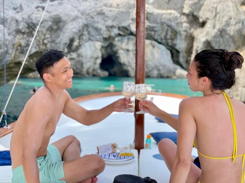 7-hour-private-boat-experience-from-positano