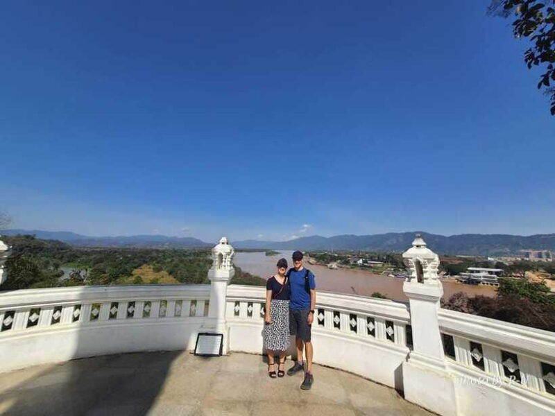 7-wonders-of-chiang-rai-temples-tea-and-golden-triangle