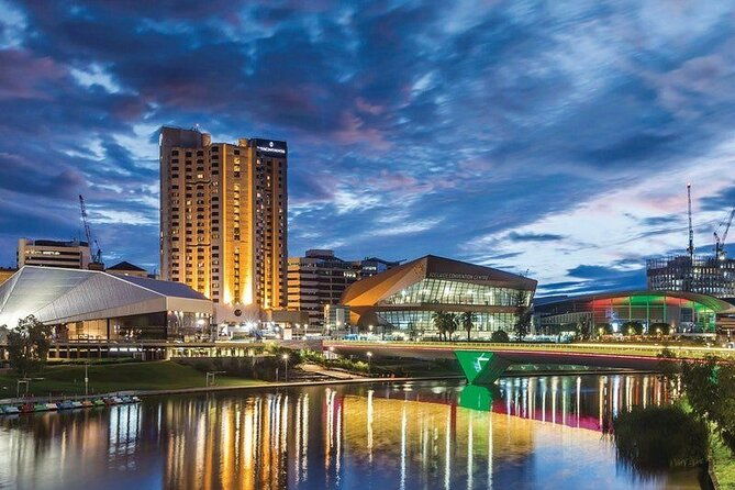 Adelaide Airport Transfers : Airport ADL to Adelaide City in Luxury Van - FAQ