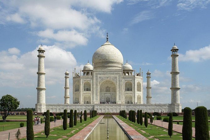 Agra Heritage & Cultural Walk - Ending at the Taj Viewpoint