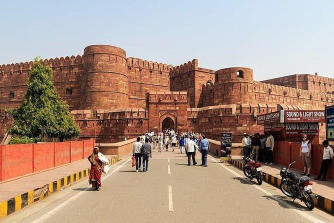 Agra: Taj Mahal and Agra Fort Private Guided Half-Day Trip - Authentic Insights from Recent Reviewers