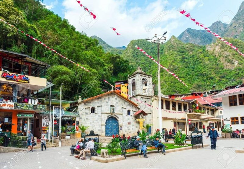 aguas-calientes-machu-picchu-guided-tour-hotel-transfers
