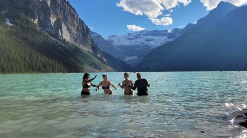 airport-pickup-private-tour-from-calgary-to-the-rockies
