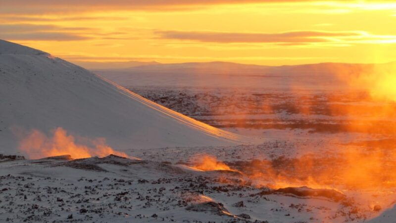 akureyri-godafoss-dettifoss-and-lake-myvatn-tour