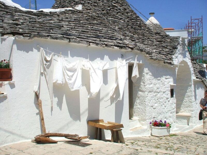 alberobellos-trulli-2-hour-guided-walking-tour