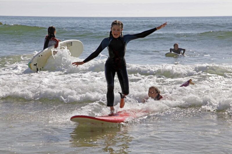 albufeira-2-hour-surfing-lesson