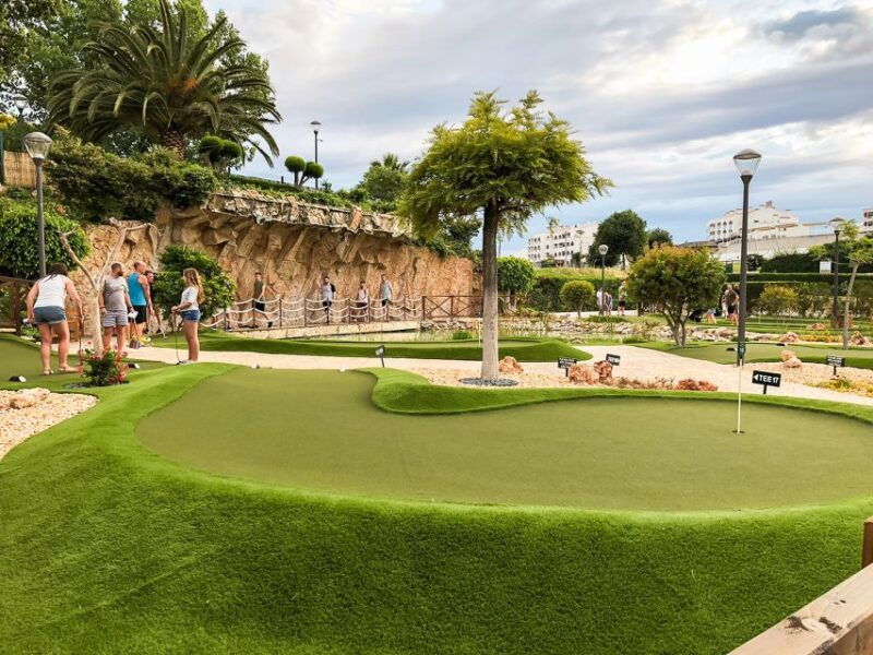 albufeira-minigolf-adventure-park-entry-ticket