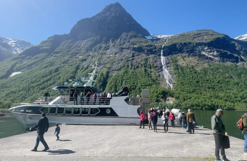 all-about-the-fjords-in-one-tour-by-bus-boat-from-alesund