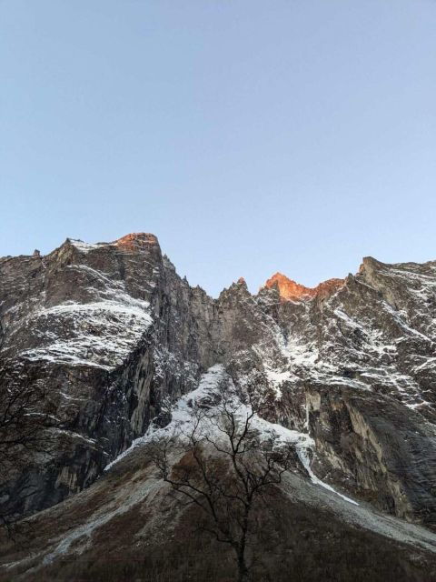 andalsnes-trollstigen-trollwall-audio-guide-bus-tour