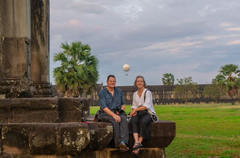 angkor-wat-guided-vespa-tour-inclusive-lunch-at-local-house