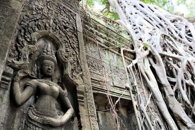 angkor-wat-sunrise-2-5-days-temples-tonle-sap-small-group