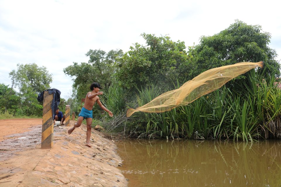 angkor-wat-sunrise-2-5-days-with-tonle-sap-lake-tour