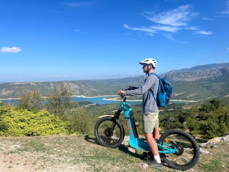 apero-sunset-over-the-lake-guided-electric-scooter-rides