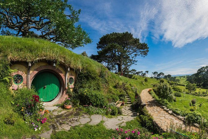 Auckland to Hobbiton Movie Set Private Tour - FAQs