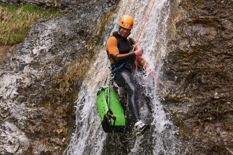 bad-goisern-canyoning-tour-for-beginners-advanced-canyoners-in-the-salzkammergut