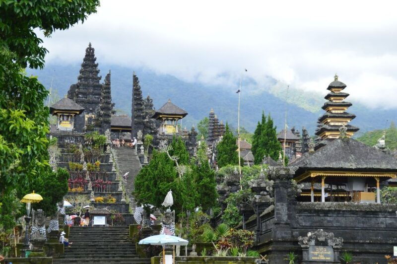 bali-besakih-temple-lempuyang-temple-gates-of-heaven-tour