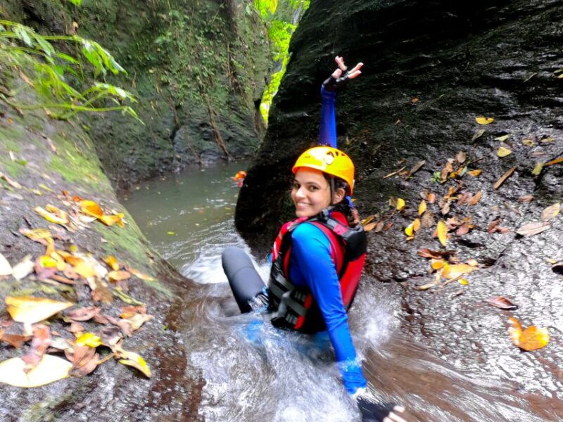 bali-canyoning-adventure-in-sambangan-canyon