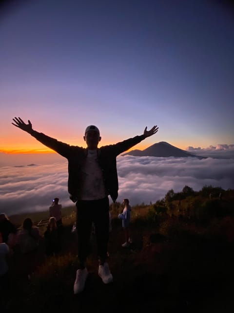bali-guided-batur-volcano-summit-hiking-tour-with-brekfast