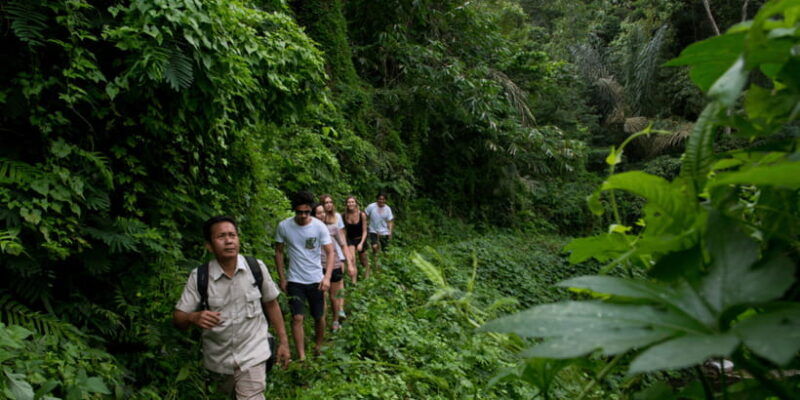 bali-jungle-trek-and-river-rafting-with-lunch