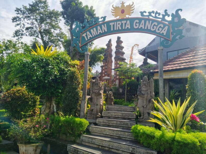 bali-lempuyang-temple-tirta-gangga-and-temesi-waterfall