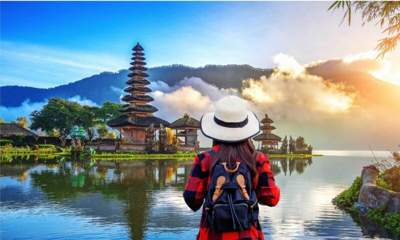bali-secret-garden-ulun-danu-temple-and-waterfall-tour