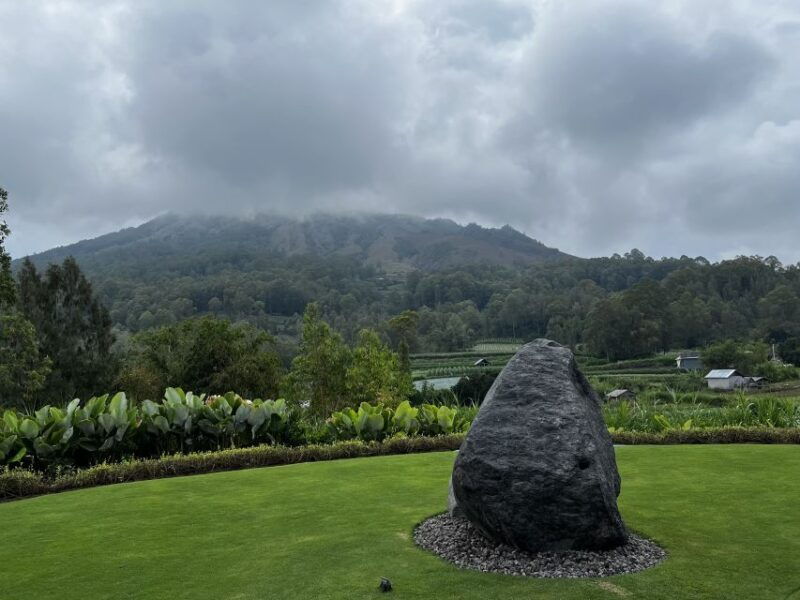 bali-sunrise-hike-at-mount-batur-with-bali-swing