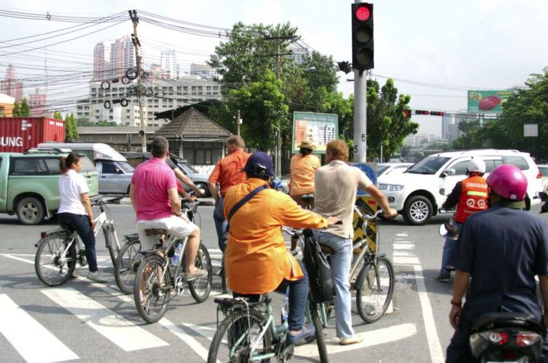 bangkok-city-culture-half-day-bike-tour