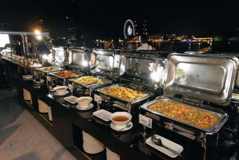 bangkok-unicorn-chao-phraya-river-dinner-cruise