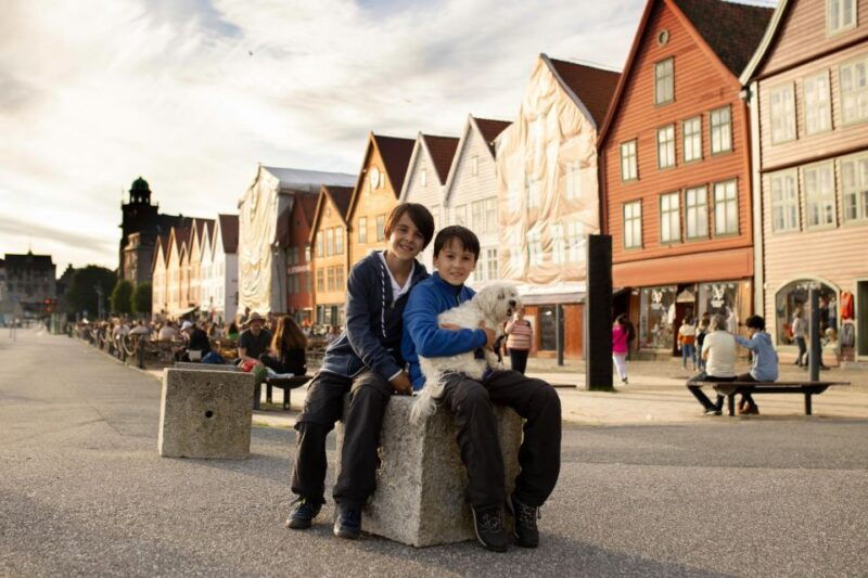 bergen-past-and-present-a-historical-walking-journey