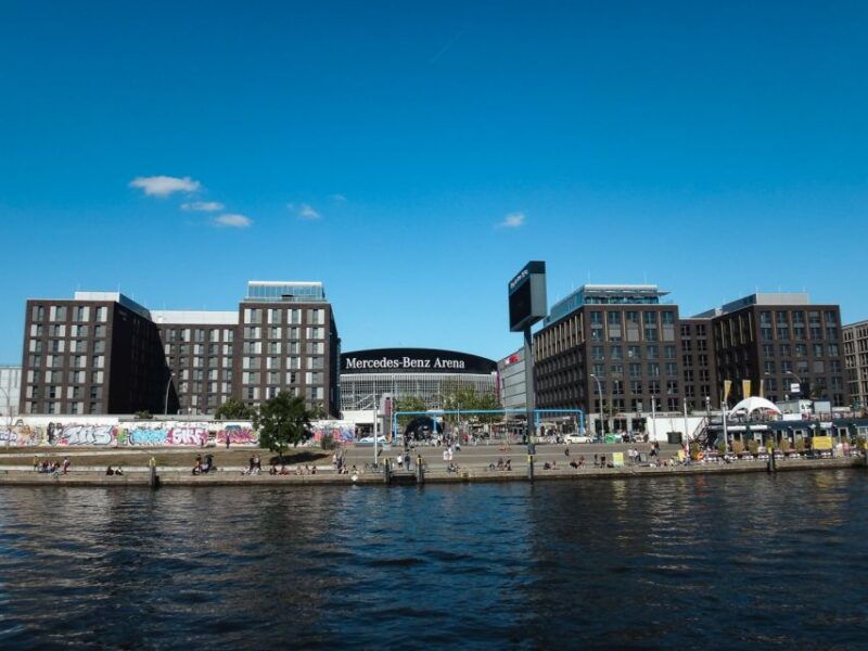 berlin-2-5-hour-east-side-boat-cruise-with-commentary