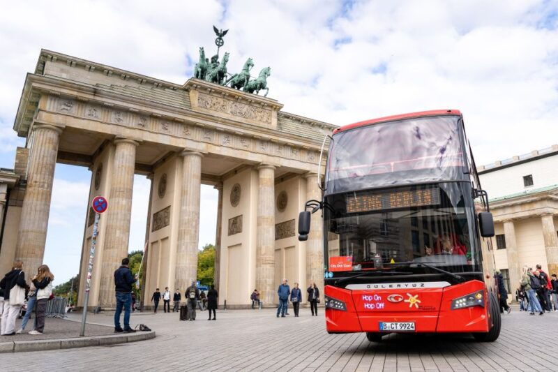 berlin-hop-on-hop-off-bus-the-berlin-dungeon