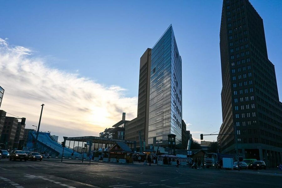 berlin-potsdamer-platz-tour-the-unexpected