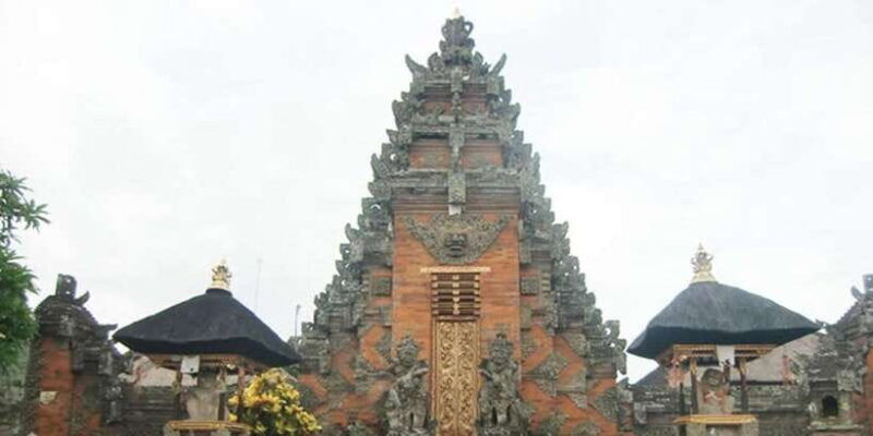 besakih-temple-penglipuran-semarapura-palace-private-day