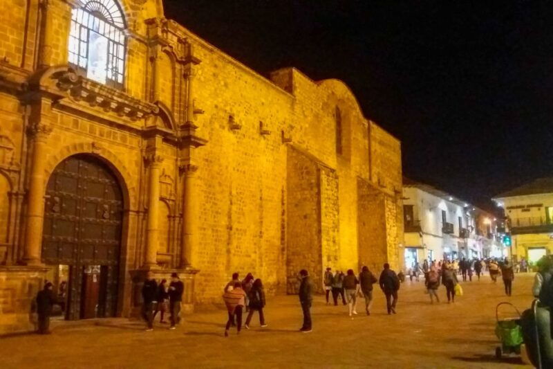 best-of-cusco-night-tour-pisco-sour-lessons-and-dinner