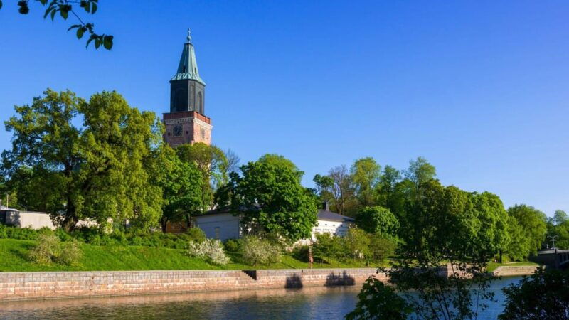 best-of-turku-private-walking-tour-with-a-local