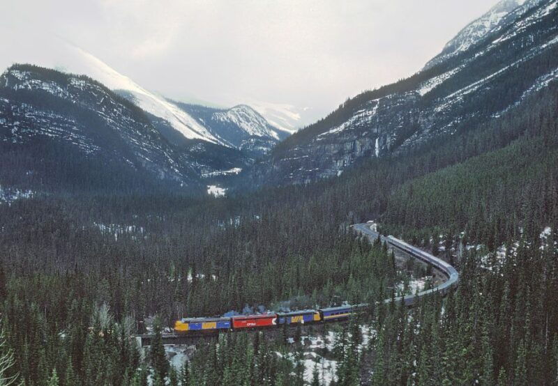 between-lake-louise-and-revelstoke-smartphone-audio-tour