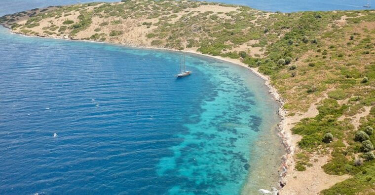 bodrum-private-gulet-tour-with-lunch-2