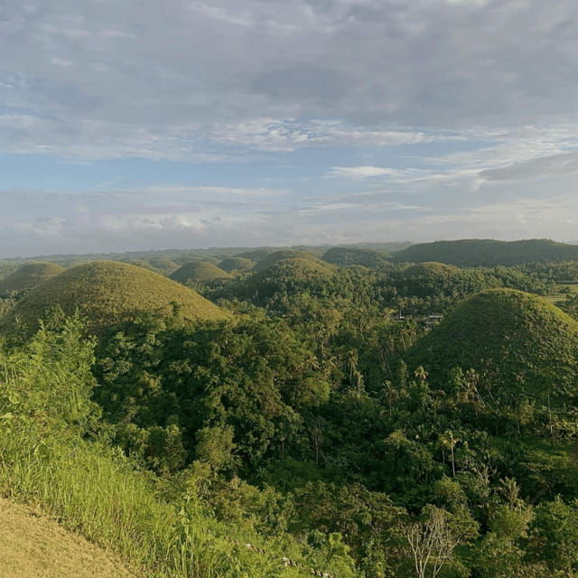 bohol-chocolate-hills-tour-with-loboc-river-lunch-buffet