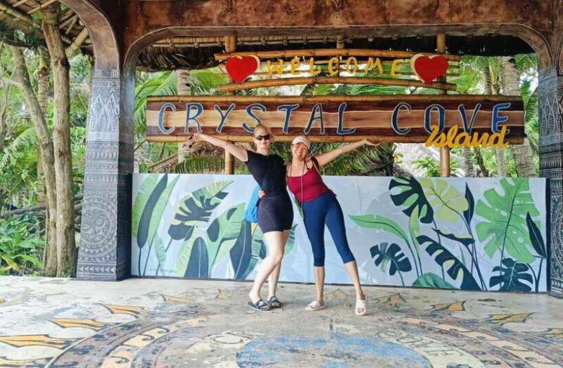boracay-island-hopping-with-lunch-and-crystal-cove-island