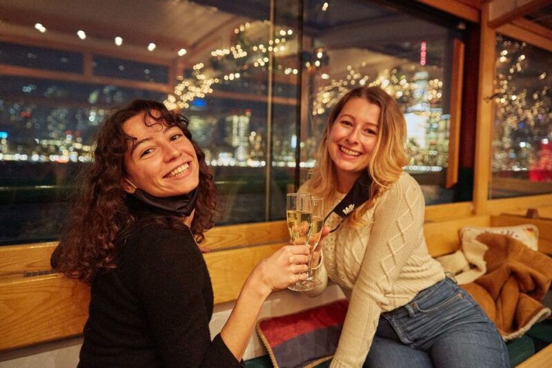 boston-cocoa-and-carols-holiday-cruise