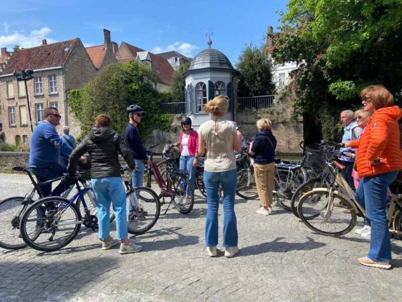 bruges-guided-retro-bike-tour-of-highlights-and-hidden-gems