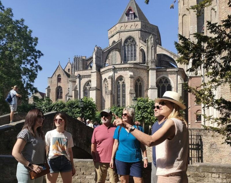 bruges-small-group-boat-cruise-and-guided-walking-tour