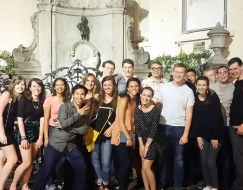 brussels-pub-crawl-and-nightlife-party-experience