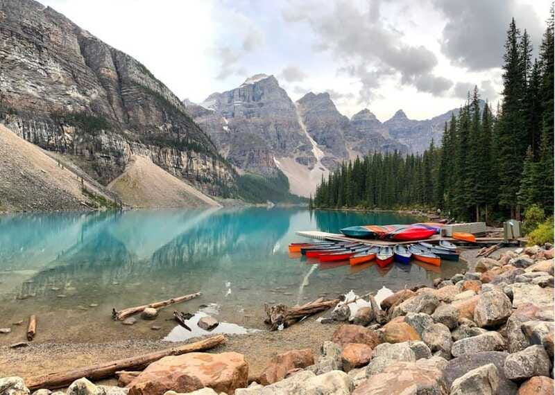 calgary-louise-moraine-emerald-lake-with-marble-canyon