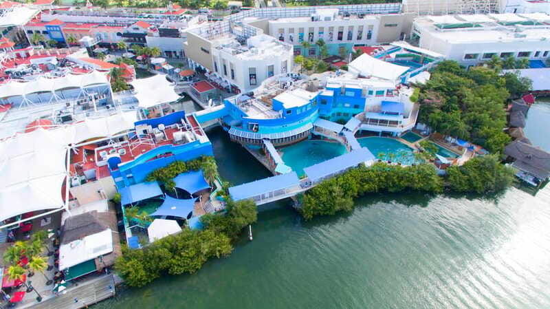 cancun-interactive-aquarium-admission-dolphin-presentation