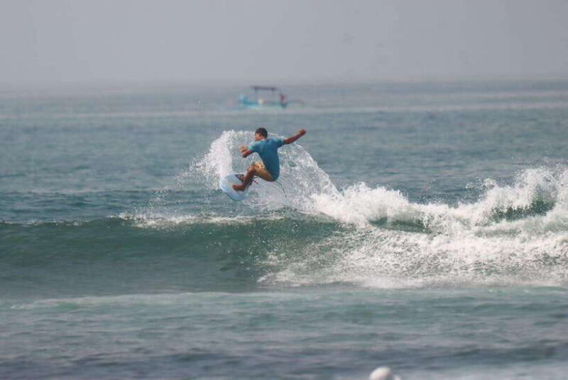canggu-surf-private-lesson-for-beginner