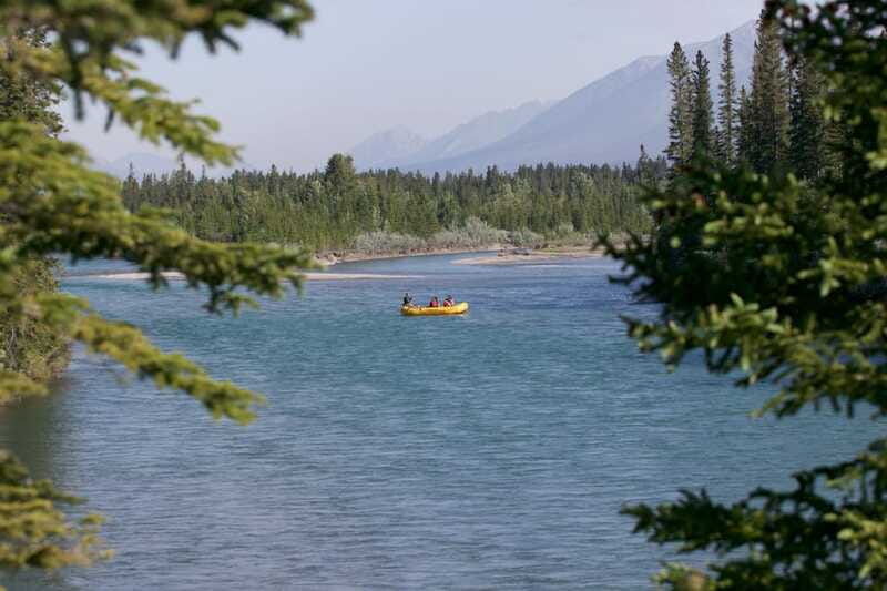 canmore-bow-river-scenic-float-tour
